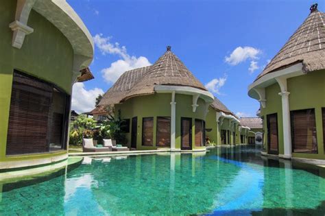 lagoon villa  bedroom villa seminyak estate spa