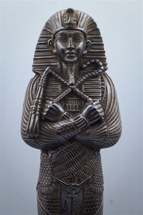 ancient egyptian art king tut
