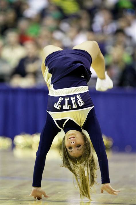 The 25 Hottest Cheerleaders In The 2011 Ncaa Tournament