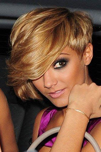 Frankie Sandford S Blonde Crop Tends To Reappear For The Summer Months
