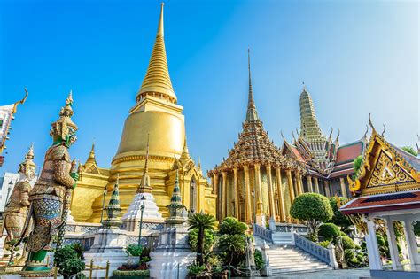 grand palace  bangkok   bangkok attraction  guides