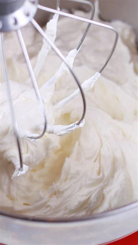 make the best ever buttercream frosting for all your cakes