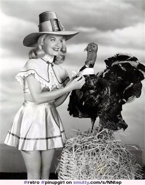 happy thanksgiving everyone pinupgirl retro