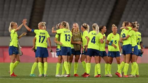 tokyo olympics sweden stun us 3 0 in women s football