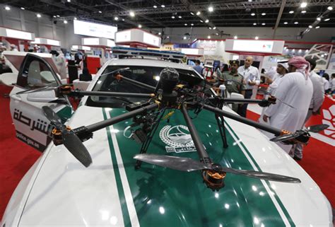 dubai police    start  drones    eye  traffic