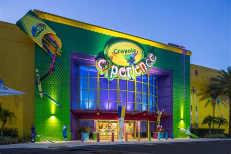 family entertainment centers themed golf experiences