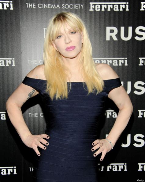 Courtney Love S Sexy Bondage Dress Is Actually The Most Demure Thing