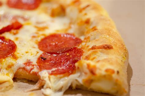 Papa John S Stuffed Crust Pepperoni Pizza Nutrition