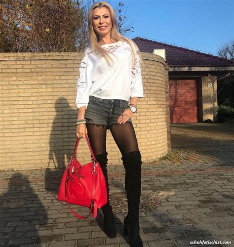 Milf In Boots Stiefel Und High Heel Fetisch Bilder