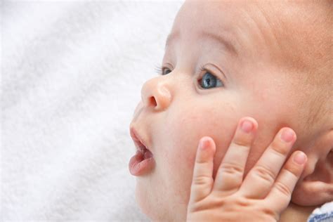 koleksi  memerahkan bibir bayi  lahir terbaru gubuk derita