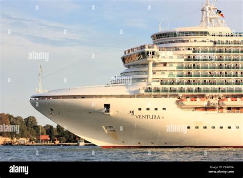 ventura cruise ship  res stock photography  images alamy