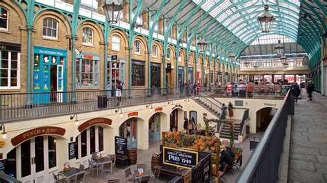 hotels closest  covent garden market  london   expedia