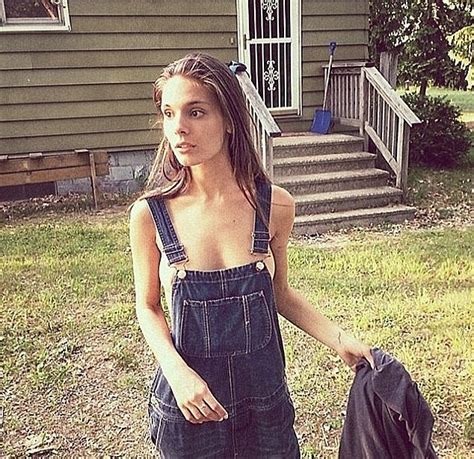 caitlin stasey posts topless shot after refusing to pose