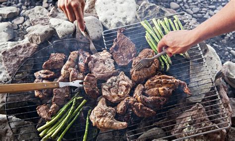 How To Host The Perfect Australia Day Barbecue Life And Style The