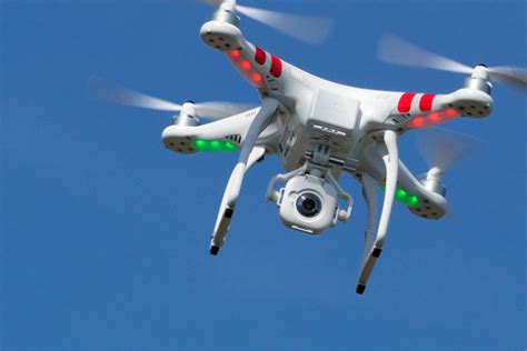 flying drones  homes  illegal   kuwait
