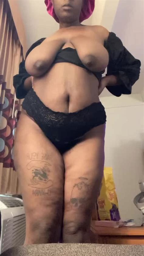 Ebonygoddess Dm For Fun Ebony Bbw Femdom Tip Me Tipifyoulike