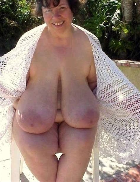 ugly floppy deformed lopsided saggy weird shaped boobs fetish porn pic