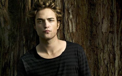 Handsome Robert Pattinson Wallpaper Celebrities