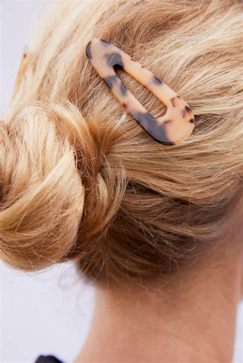 hair clips  grown  guide  hair accessories primer