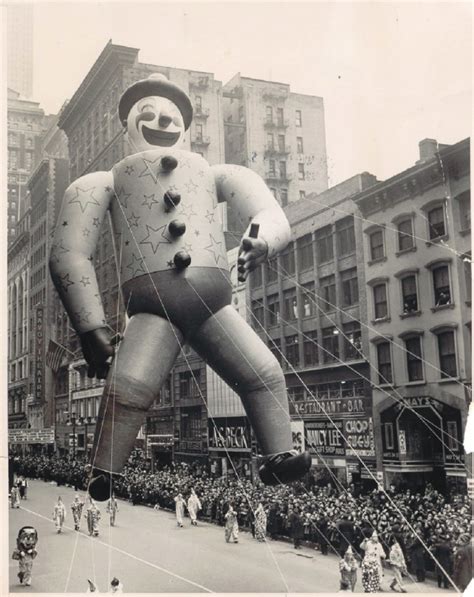 Amazing Old Pics Of The Macy S Thanksgiving Parade Wired