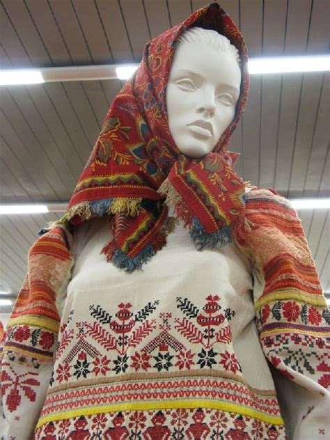 Traditional Russian Costume That Looks Stunningly Modern Народный