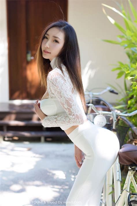 [youmi尤蜜荟] vol 108 女神 yumi 尤美 马尔代夫第二套写真第29张 fashion white dress style