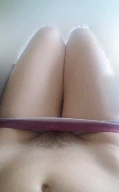 â™¥ [f] a little peek a little bush porn pic eporner