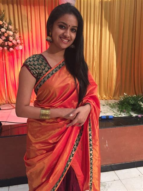 actress keerthi suresh latest hot photos saree still and sexy navel