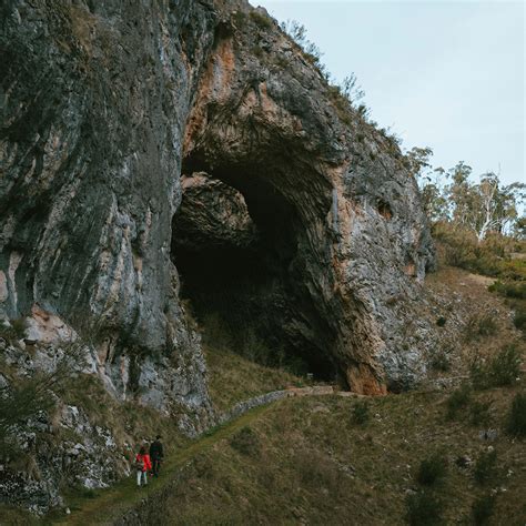 caves  sydney    explore urban list sydney