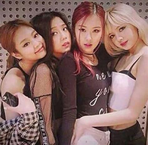 Blackpink Releases New Profile Pictures And Shows Off