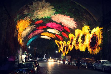 light turns sydneys buildings  dazzling works  art  annual festival demilked