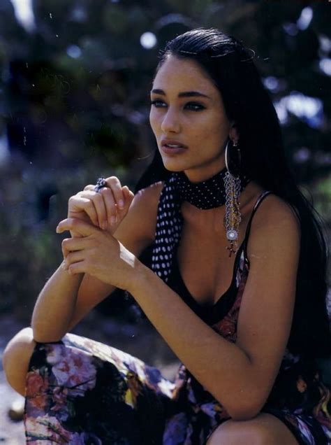 Native American Female Model