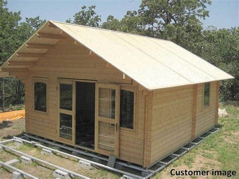 amazon sells    tiny house kit  takes   days  build starting