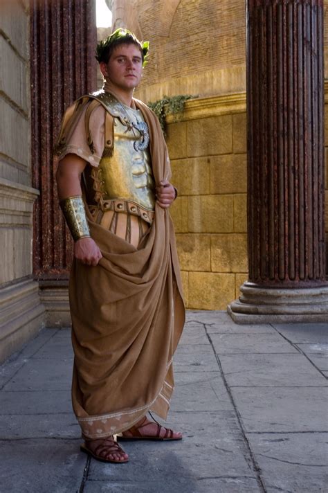Pin By Julia Elysia On Clothes Roman Costume Roman Fashion Rome Costume