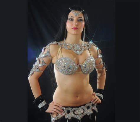 hot sexy belly dancers