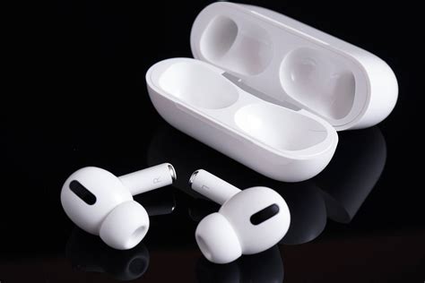 airpods pro  generation  release   phoneworld