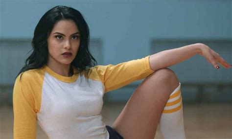 Riverdale Camila Mendes Sparks It Off With Veronica In