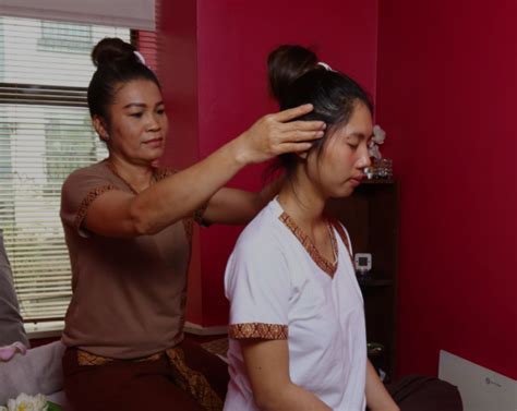 back shoulder and head massage galway thai massage