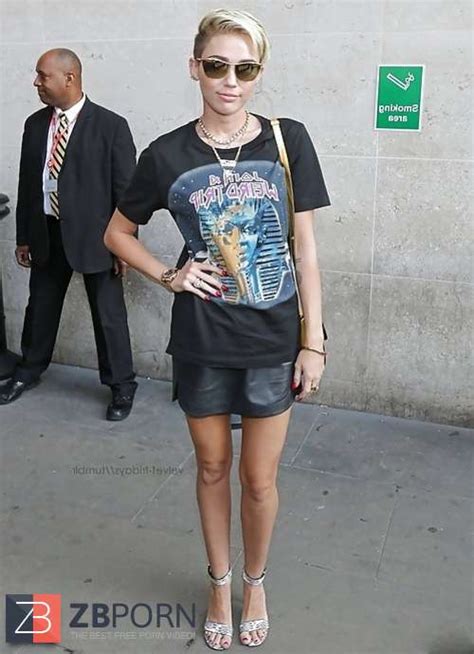 Miley Cyrus Magnificent Slide Upskirt Shopping In London