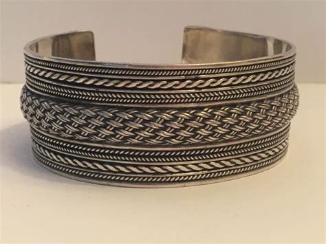 catawiki veilingen vintage massief etnisch brede zilveren klemarmband zilver vintage armband
