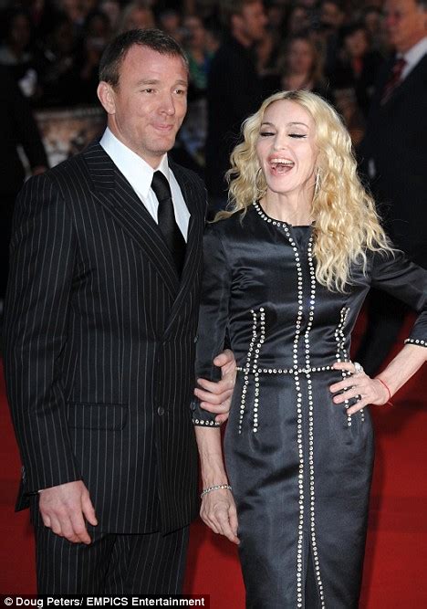 Madonna S Show Of Unity On Guy S Big Night Even If She Did Arrive An