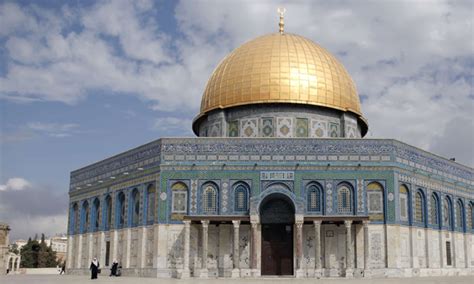 Al Aqsa Mosque Closure Sparks Outrage Amongst Both Jews And Muslims In