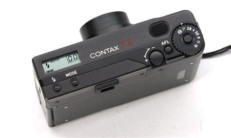i m glad my good friend brad let me play with his contax t3 camera