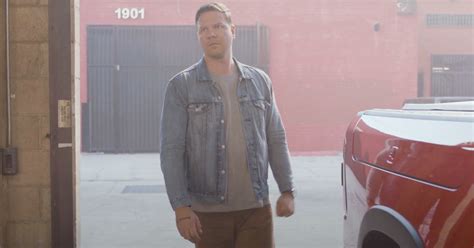 9 1 1 Lone Star Actor Jim Parrack Has Some Very Big And Very Real