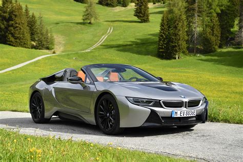 bmw  roadster photographed   scenic landscape