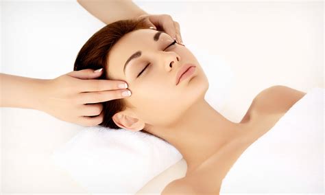 Buy Full Body Massage Foot Reflexology Deals For Only Rs