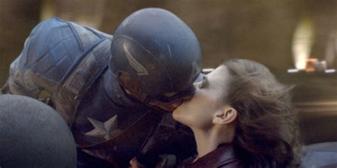 Hayley Atwell Thinks Captain America And Peggy Carter Had Sex