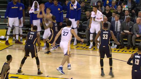Steph Curry Goes Wild And Runs To The Tunnel After Klay Hits A
