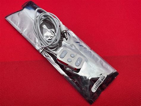 original apple ipod wired remote control  silver model   emc    ebay