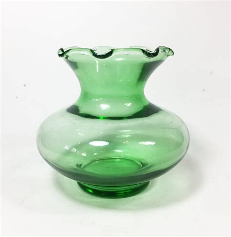 Vintage Green Small Glass Bud Vase By Anchor Hocking Flared Etsy